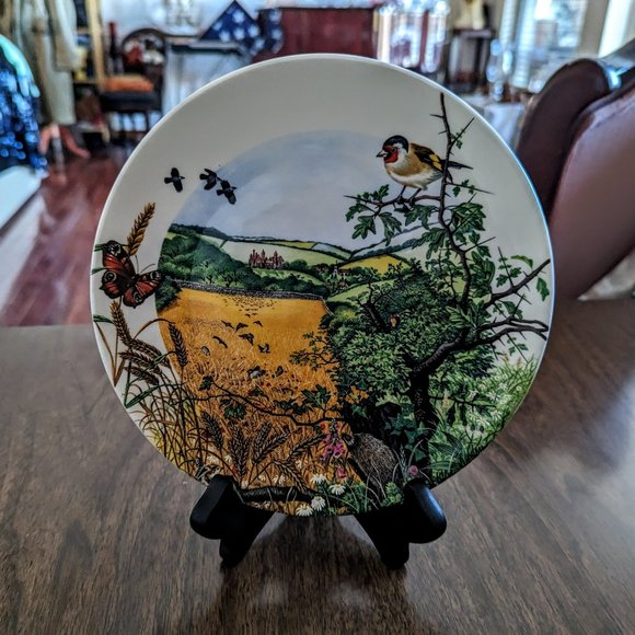 1987 Wedgewood "The Village in the Valley"" by Colin Newman Plate - Picture 1 of 9